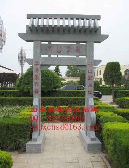 石雕菩萨、罗汉、土地爷、关公像